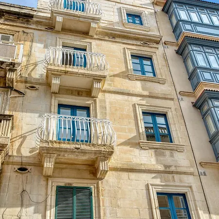 Stylish And Modern Near Valletta Fcav1-2