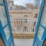 Stylish And Modern Near Valletta Fcav1-2