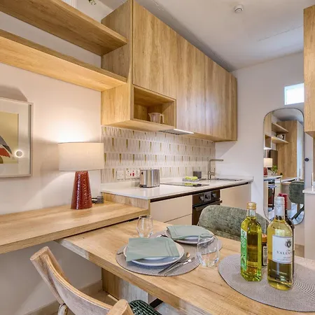 Stylish And Modern Near Valletta Fcav1-2 * Floriana