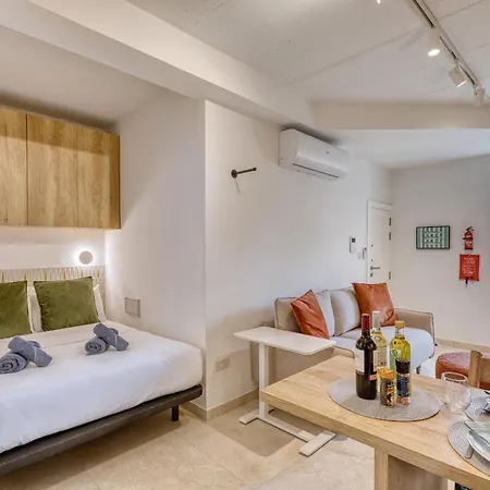 Stylish And Modern Near Valletta Fcav1-2 *